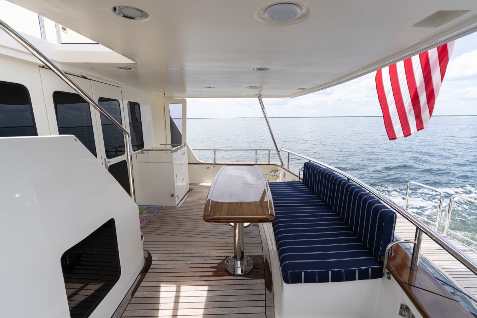 2022 Marlow Explorer 62E - Image 7