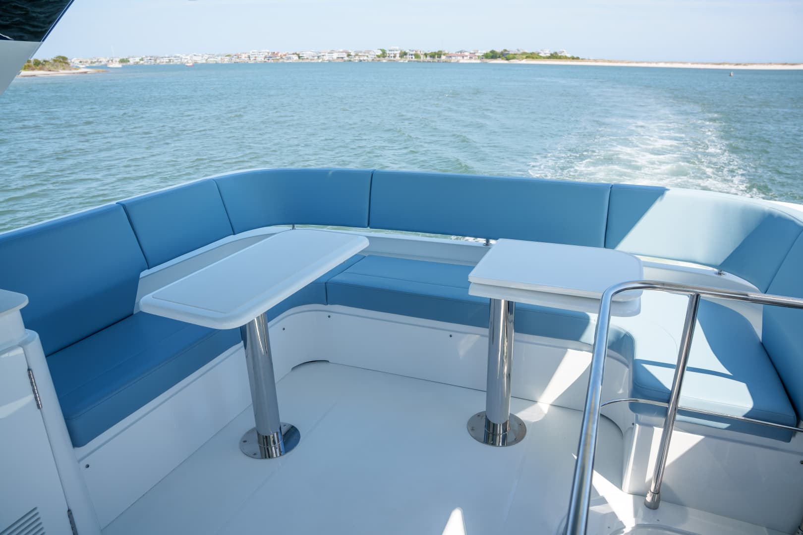 2026 Cruisers Yachts 50 FLY - Image 35
