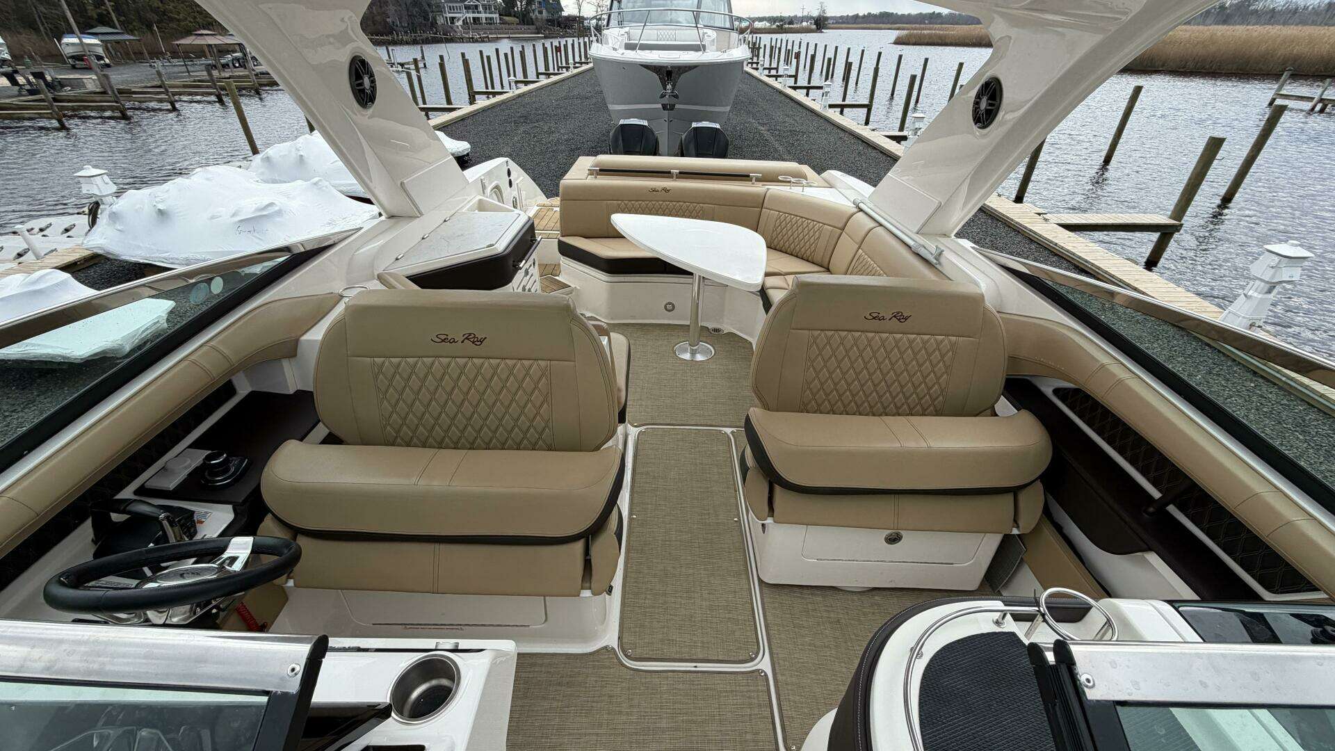 2023 Sea Ray SLX 310 OB - Image 36