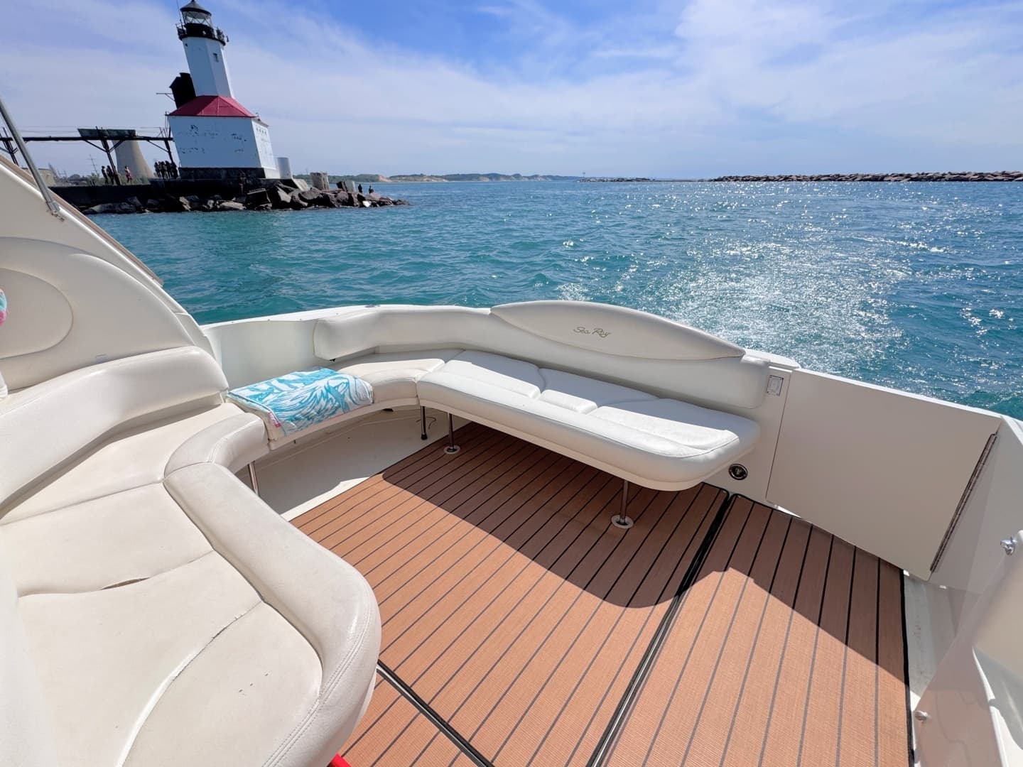 1999 Sea Ray 38 Sundancer - Image 8