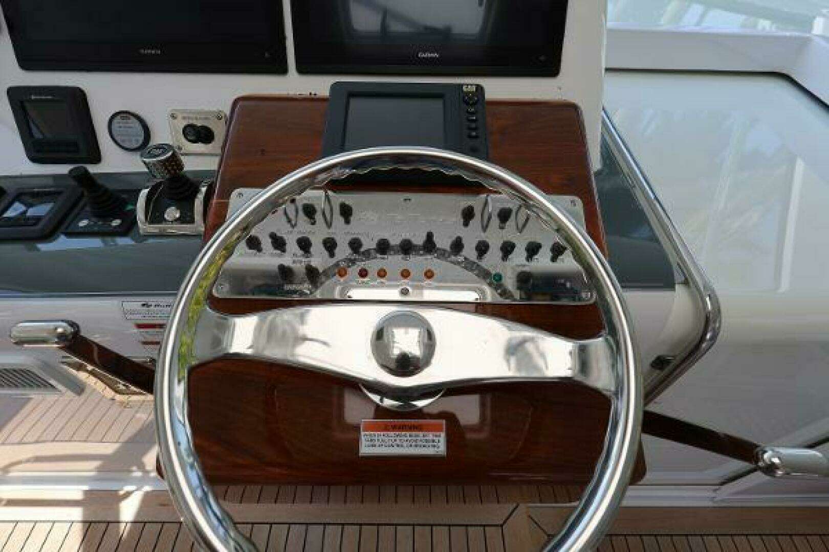 2018 Hatteras 45 Express Sportfish - Image 24