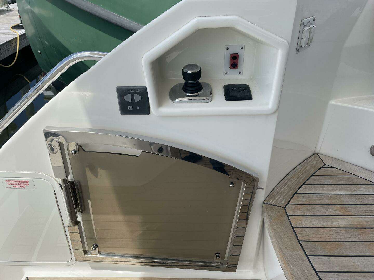 2017 Sea Ray L59 Fly - Image 5