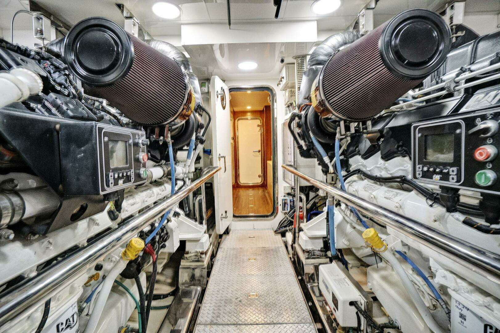 2016 Ocean Alexander 85 E - Image 148