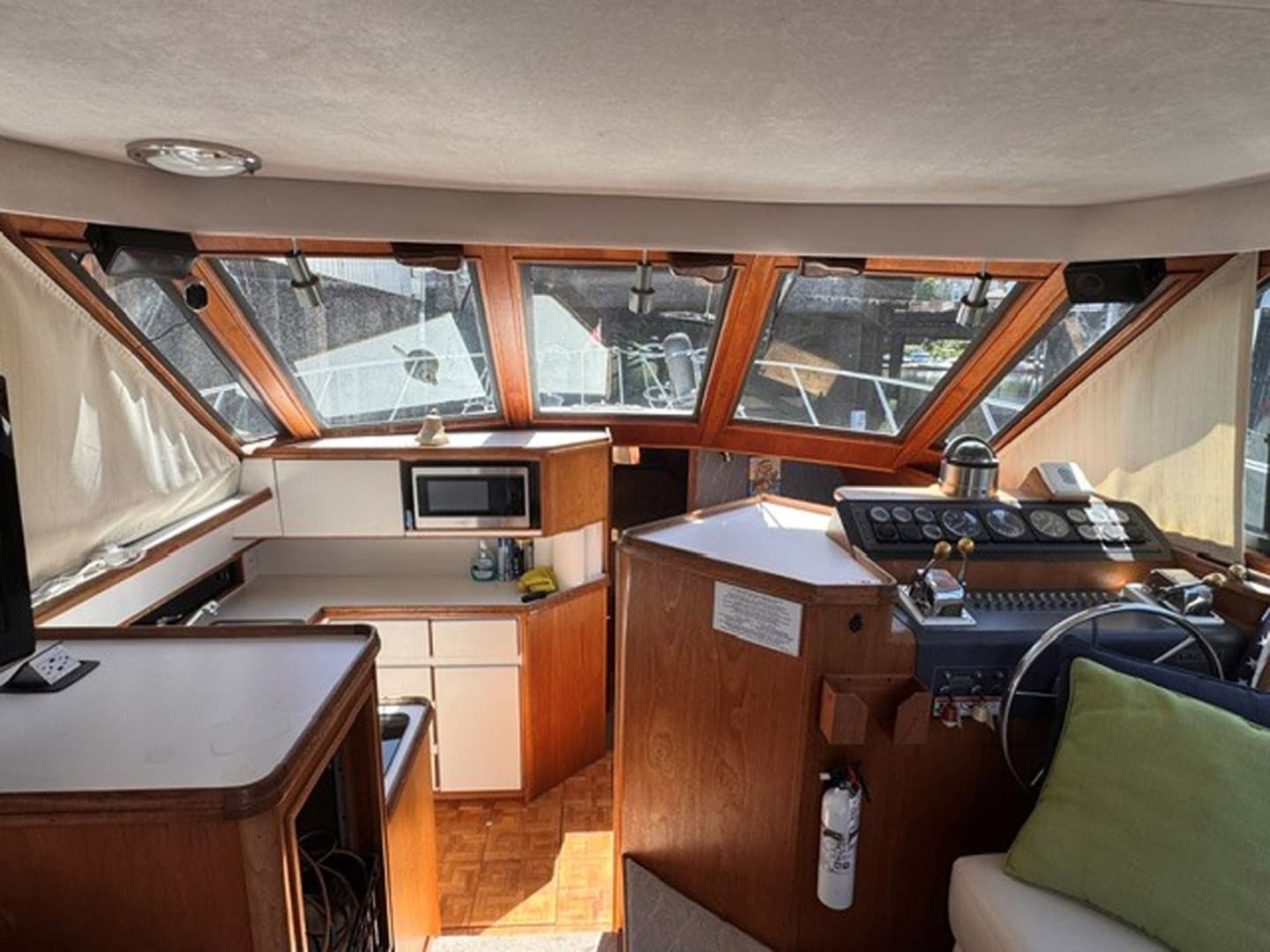 1988 Tiara Sport 3600 Convertible - Image 8