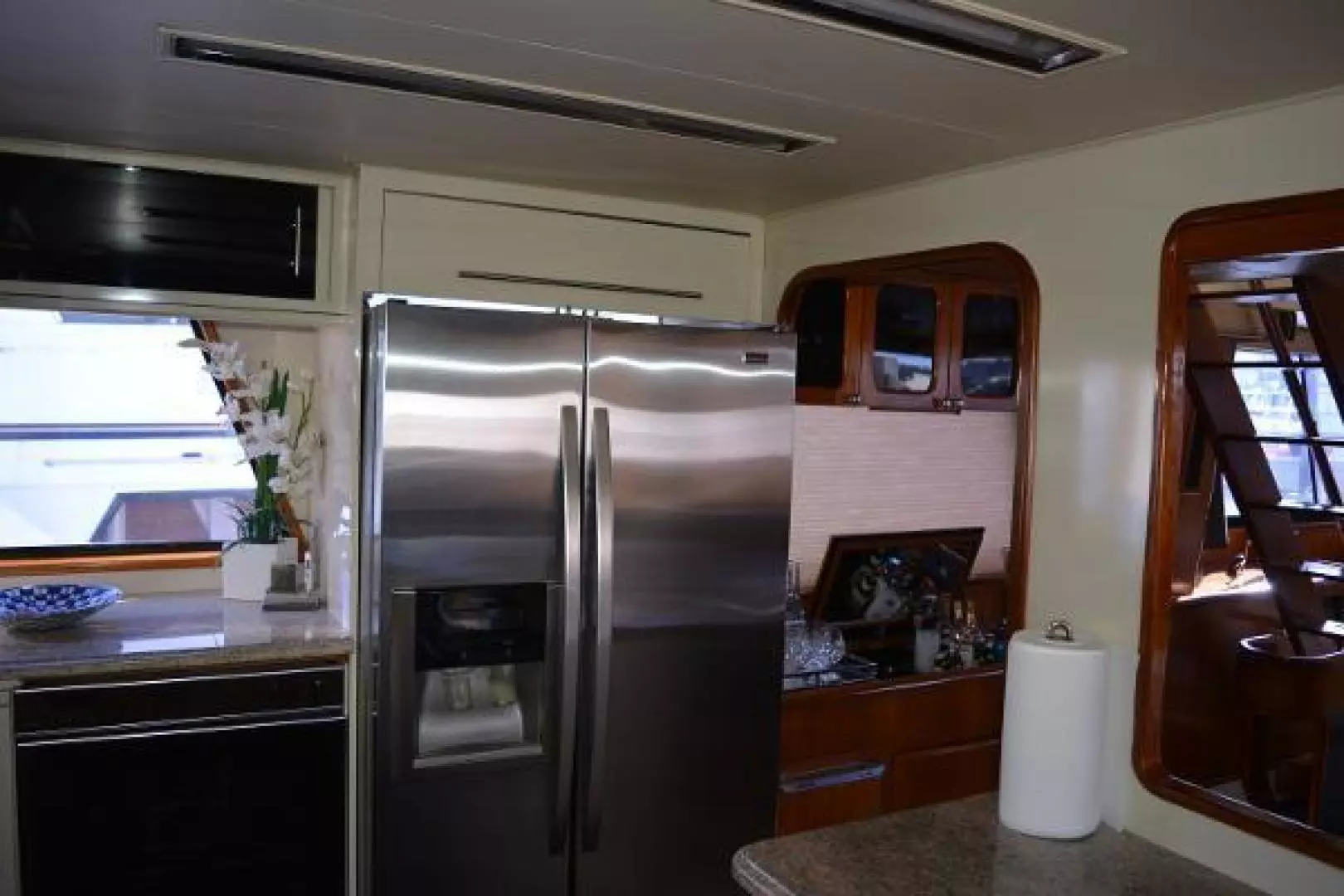1989 Viking Motor Yacht - Image 50