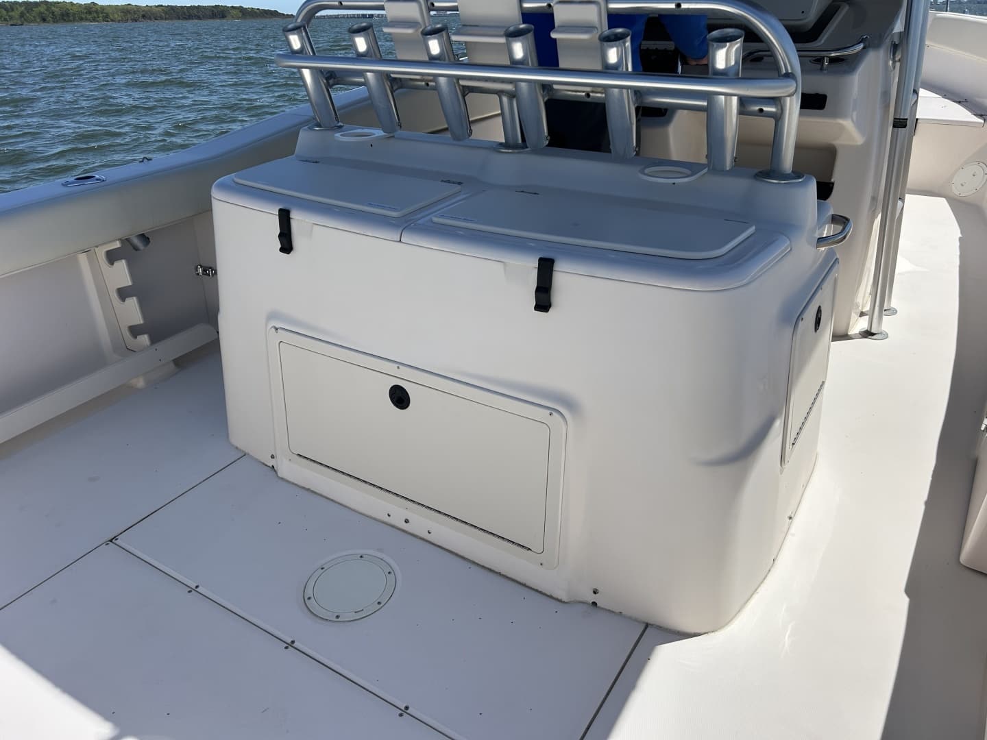 1999 Grady-White 306 Bimini - Image 7