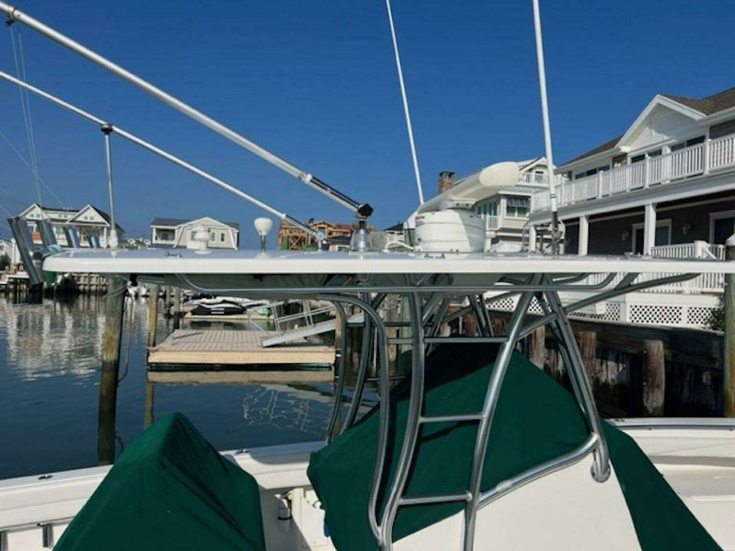 2008 Spectre 34 Center Console - Image 13