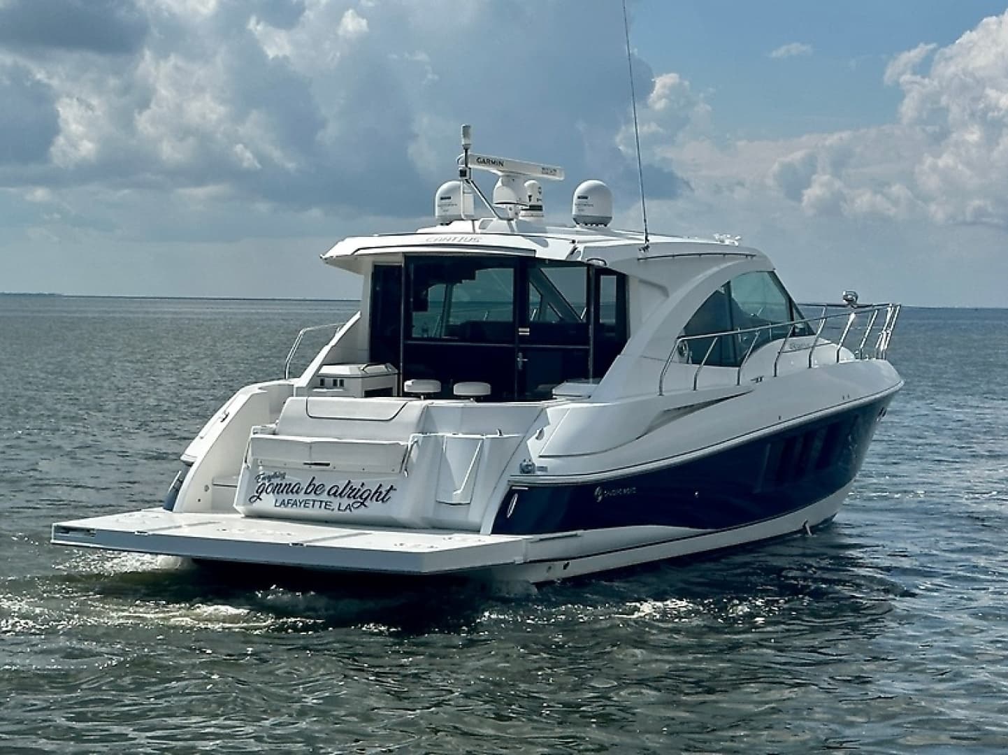 2016 Cruisers Yachts Cantius - Image 5