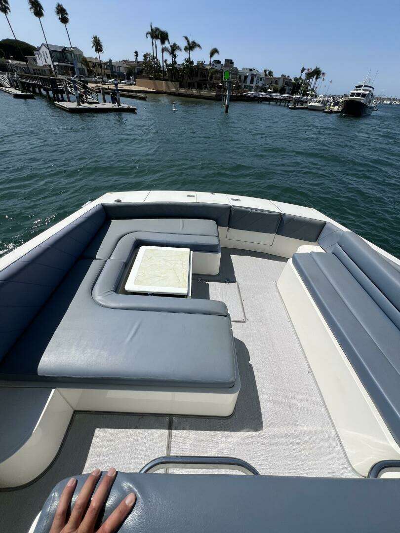 1990 Tempest 60 Express - Image 17