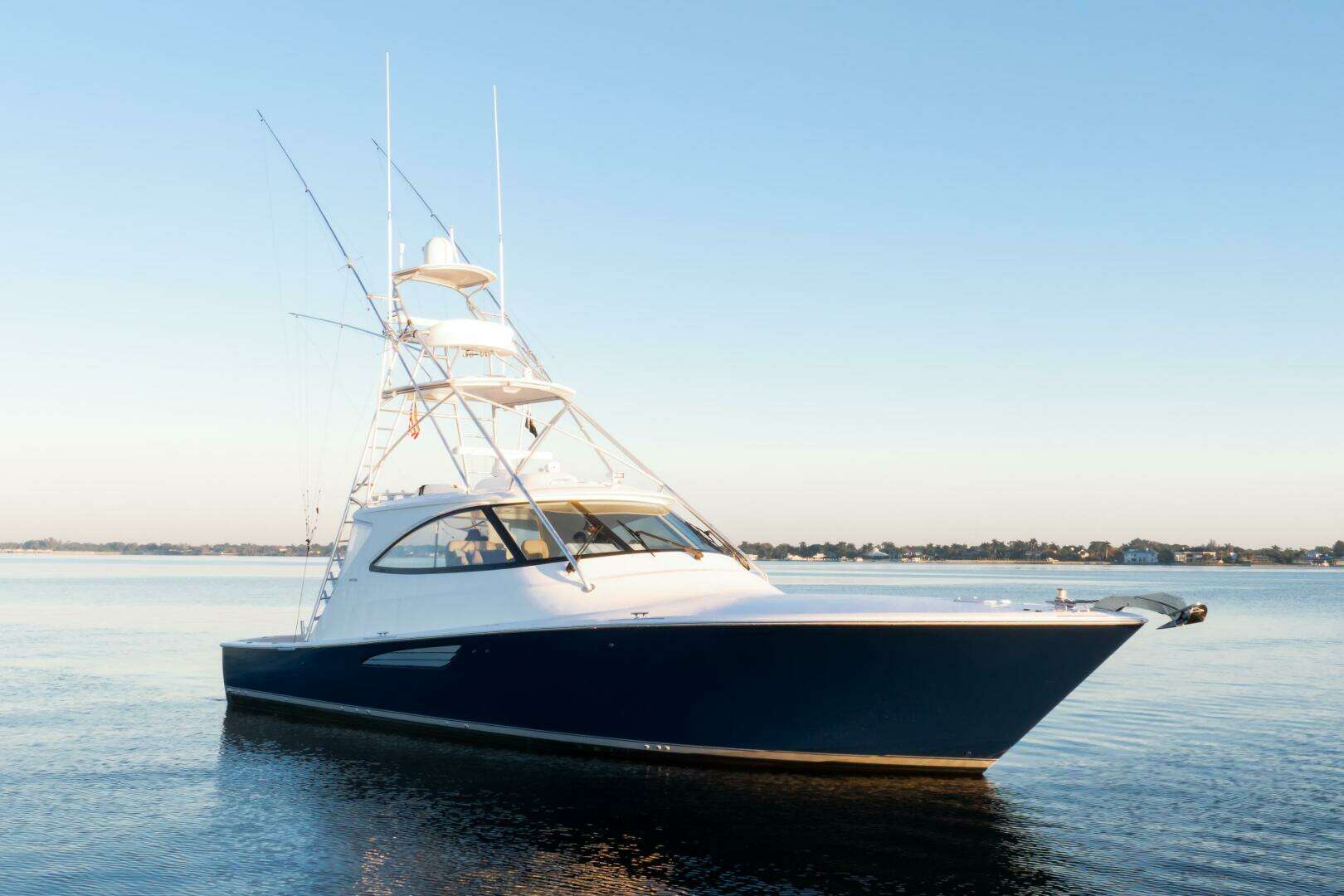 2016 Viking 52 Sport Tower - Image 2