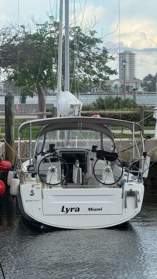 2024 Beneteau Oceanis 30.1 - Image 3