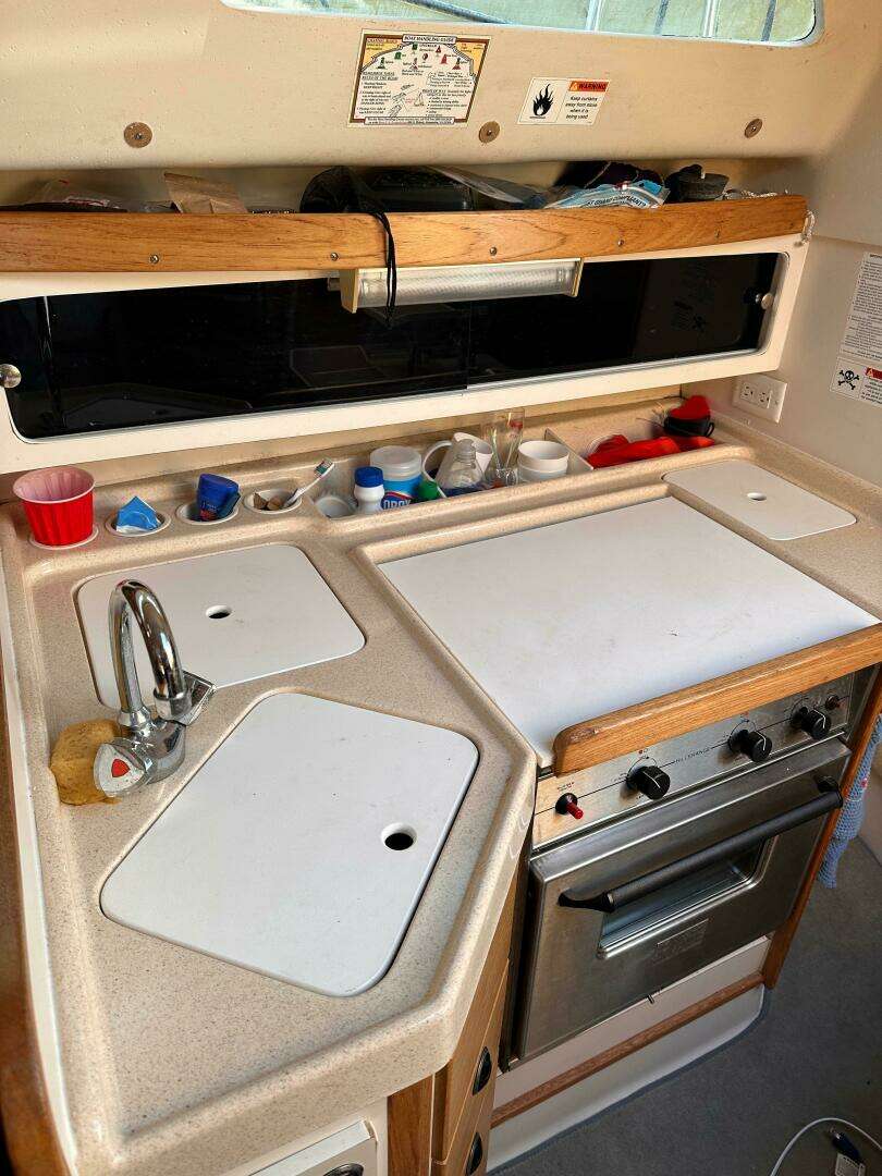 2000 Catalina 28 MKII - Image 14