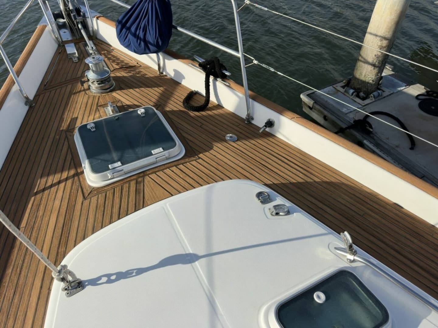 2003 Beneteau 57 - Image 60