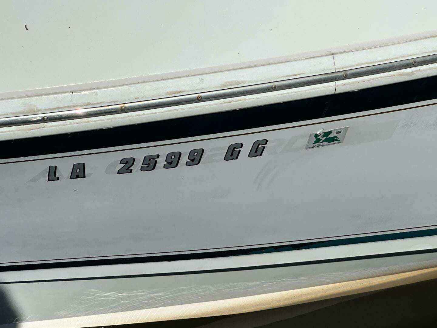 1994 Intrepid 376 Walkaround - Image 8