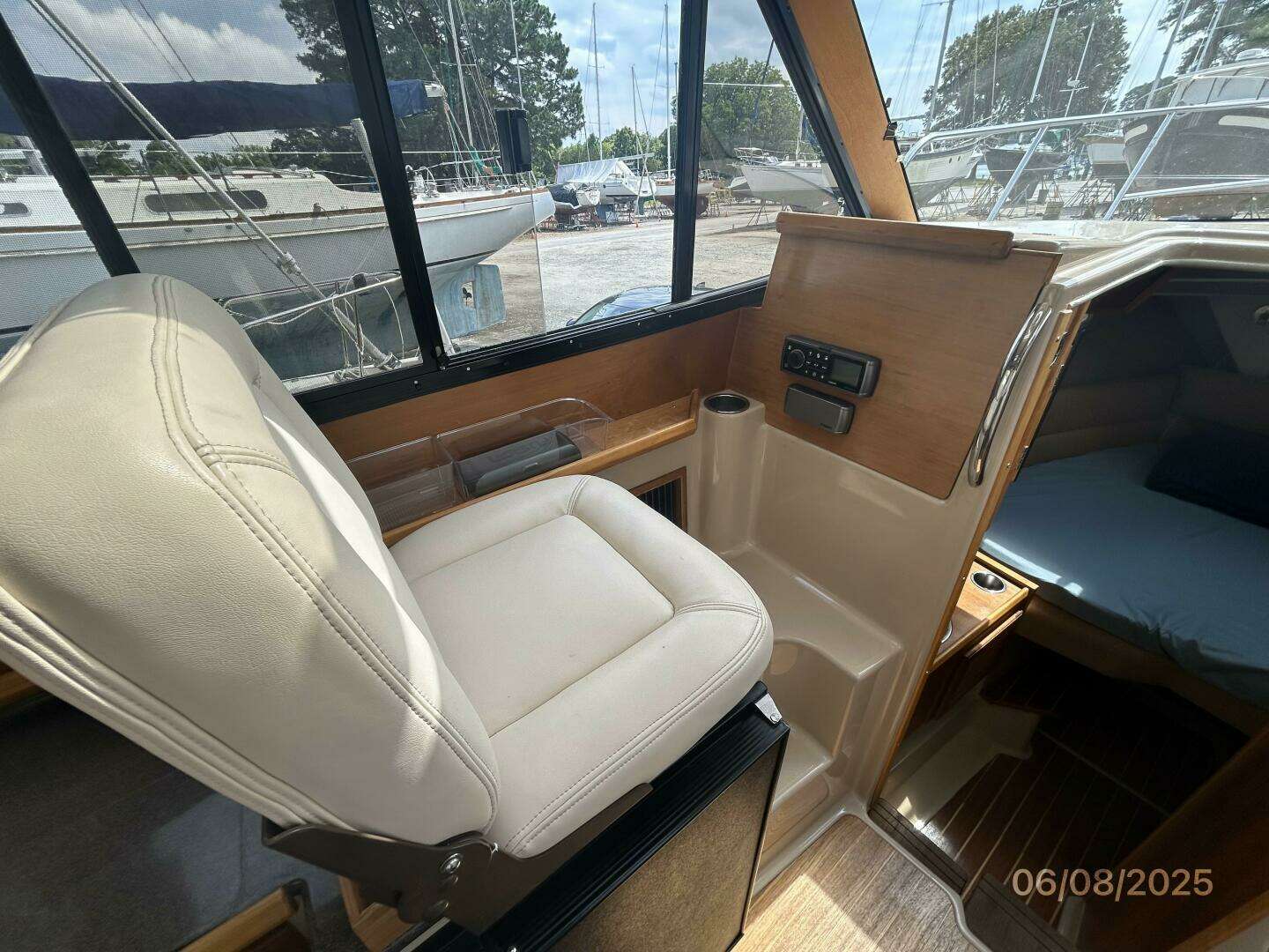 2012 Cutwater C28 - Image 34