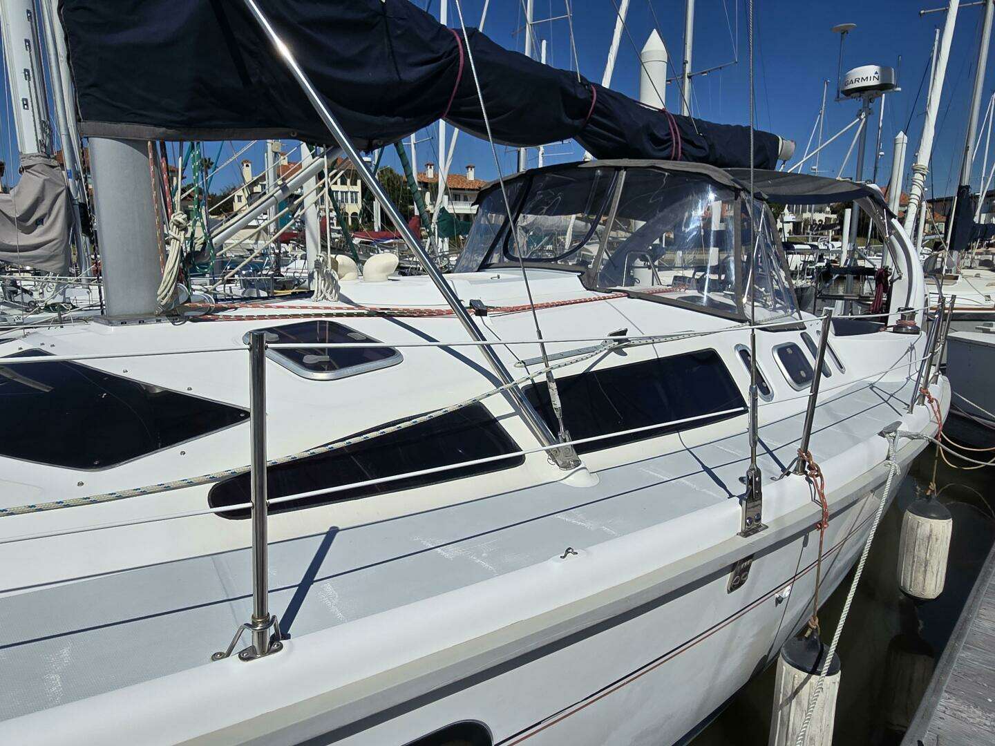 1998 Hunter 410 - Image 16