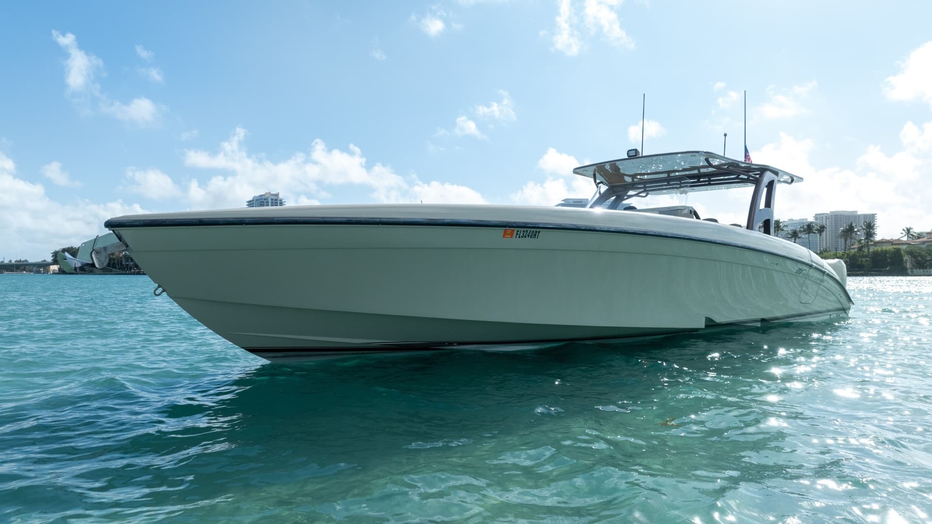 2019 Midnight Express — - Image 10