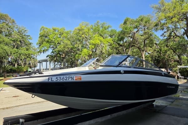2011 Crownline 18 SS - Image 1