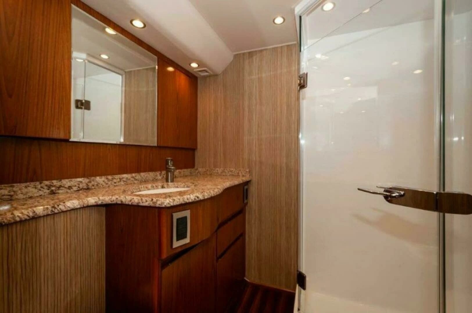 2012 Viking 76 Enclosed Sky Bridge - Image 20