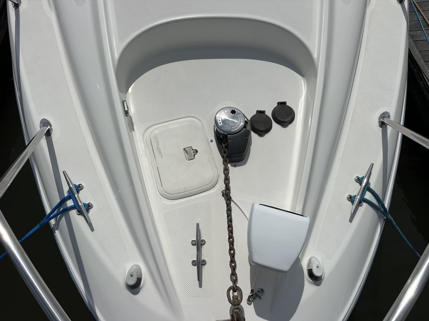 2006 Bayliner 305 - Image 26