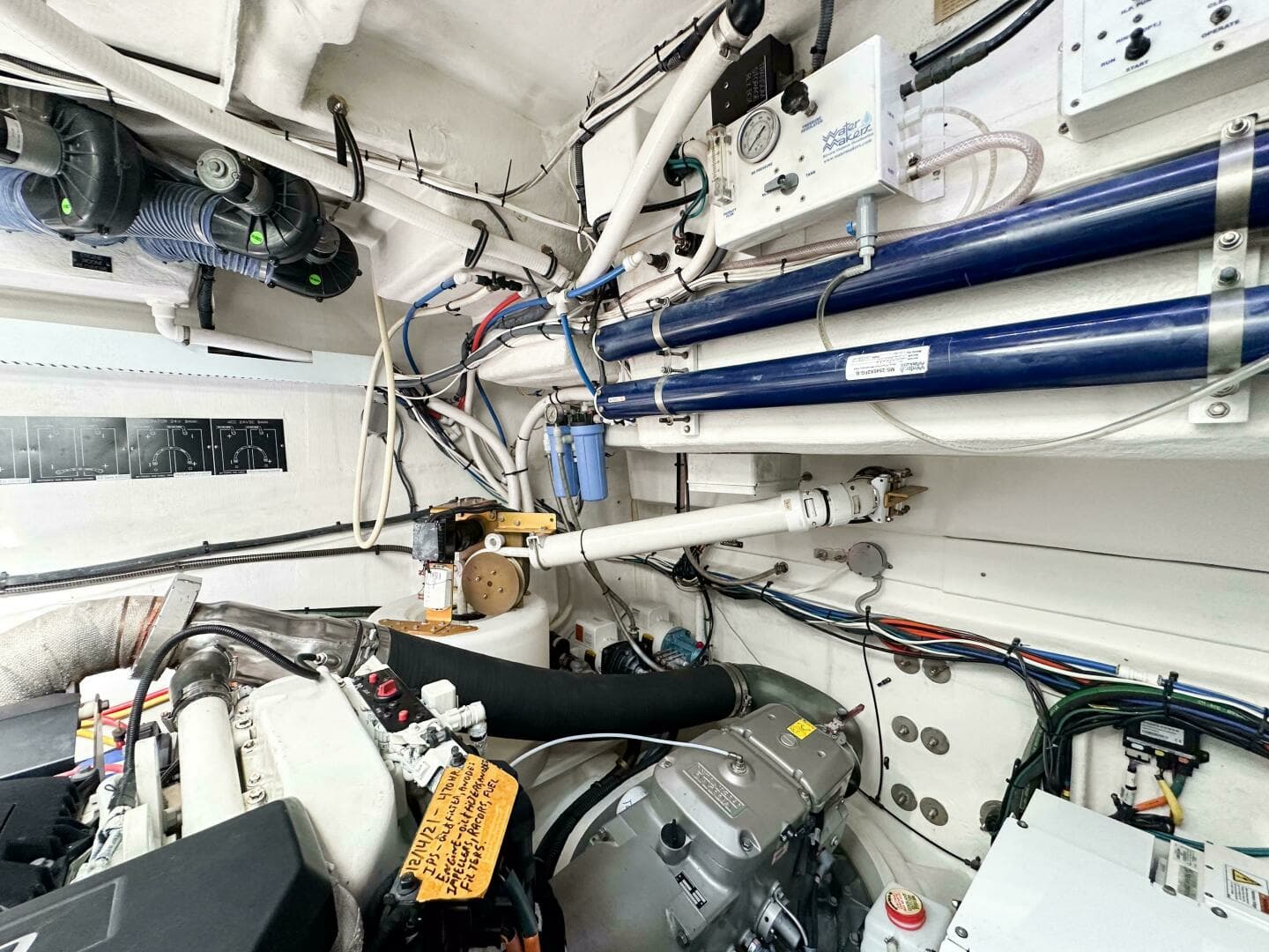 2019 Cruisers Yachts 50 Cantius - Image 12