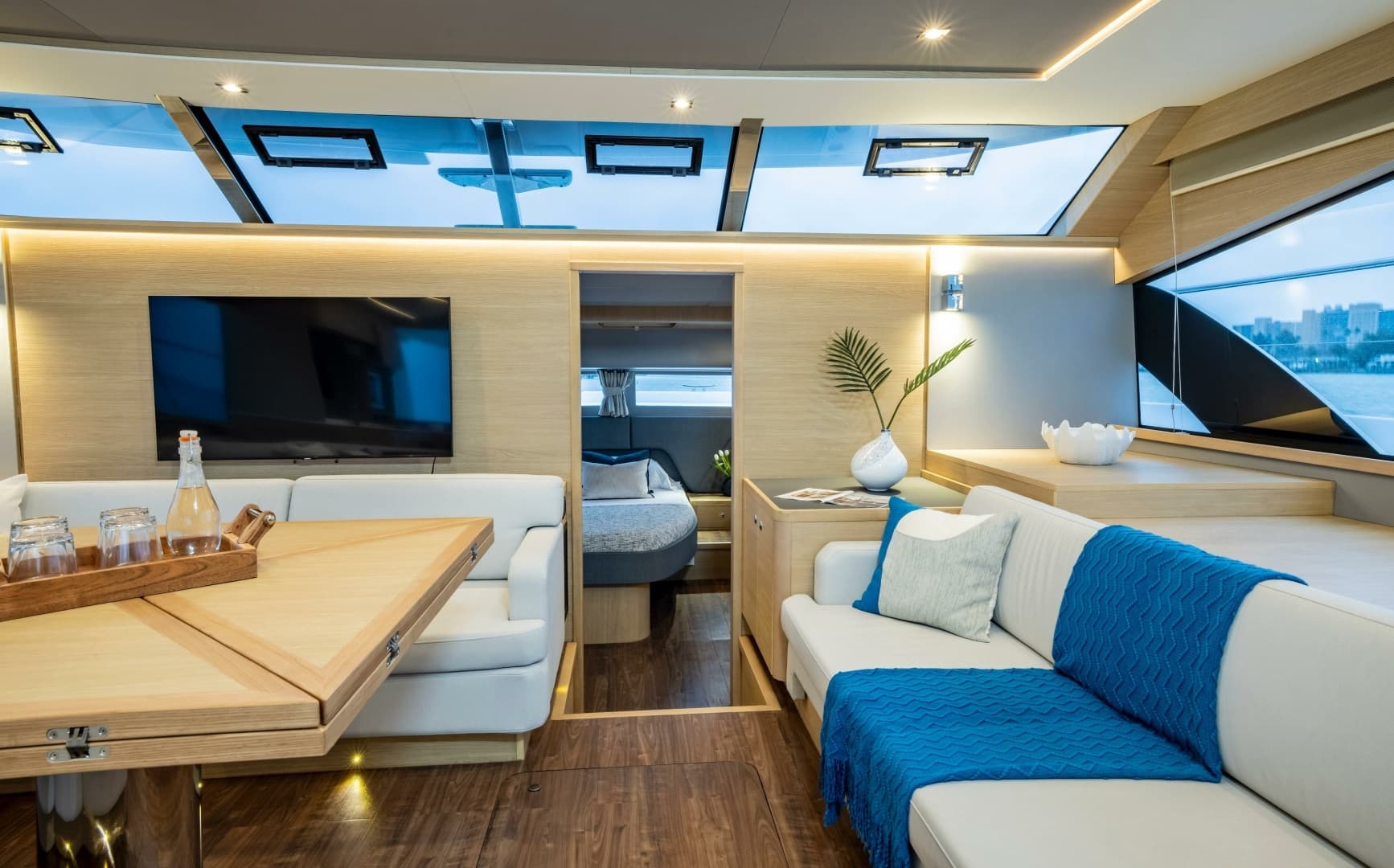 2023 Aquila 54 Yacht - Image 31