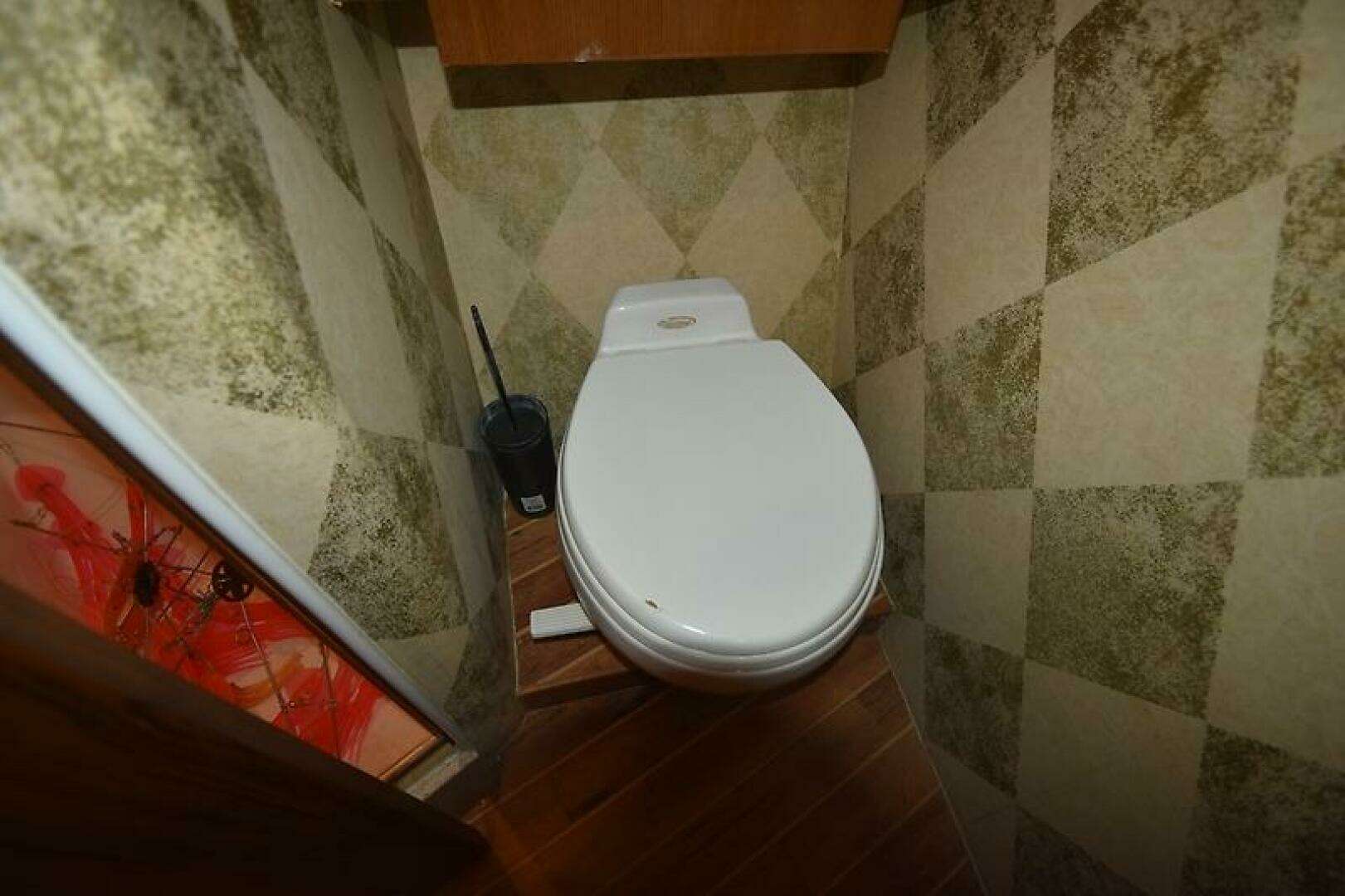 2006 Ocean 46 Super Sport - Image 60