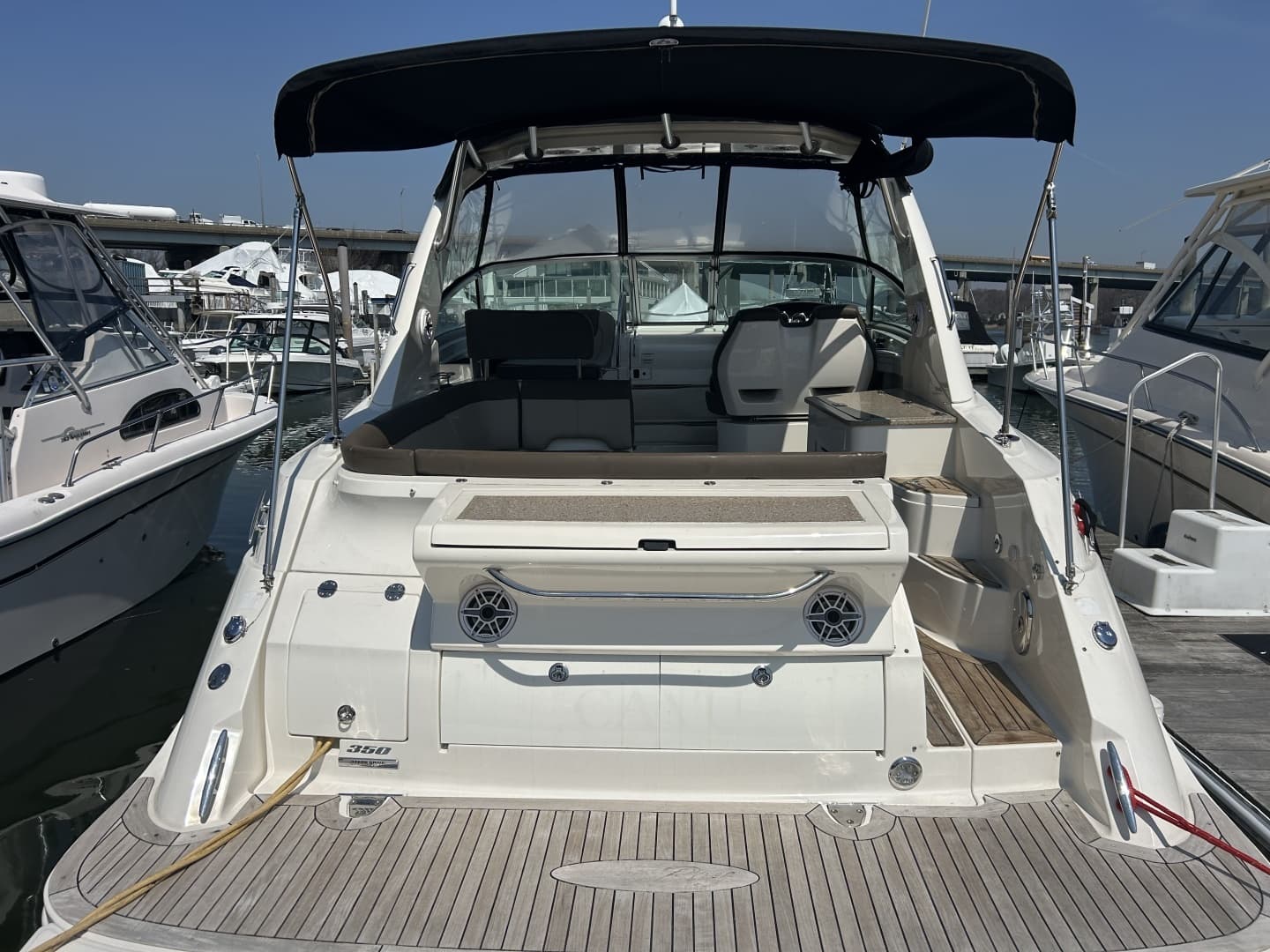 2014 Sea Ray 350 Sundancer - Image 2