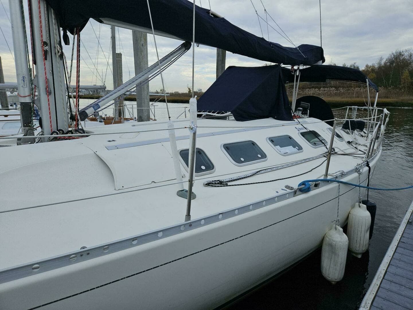 1990 Beneteau First 41 S5 - Image 13