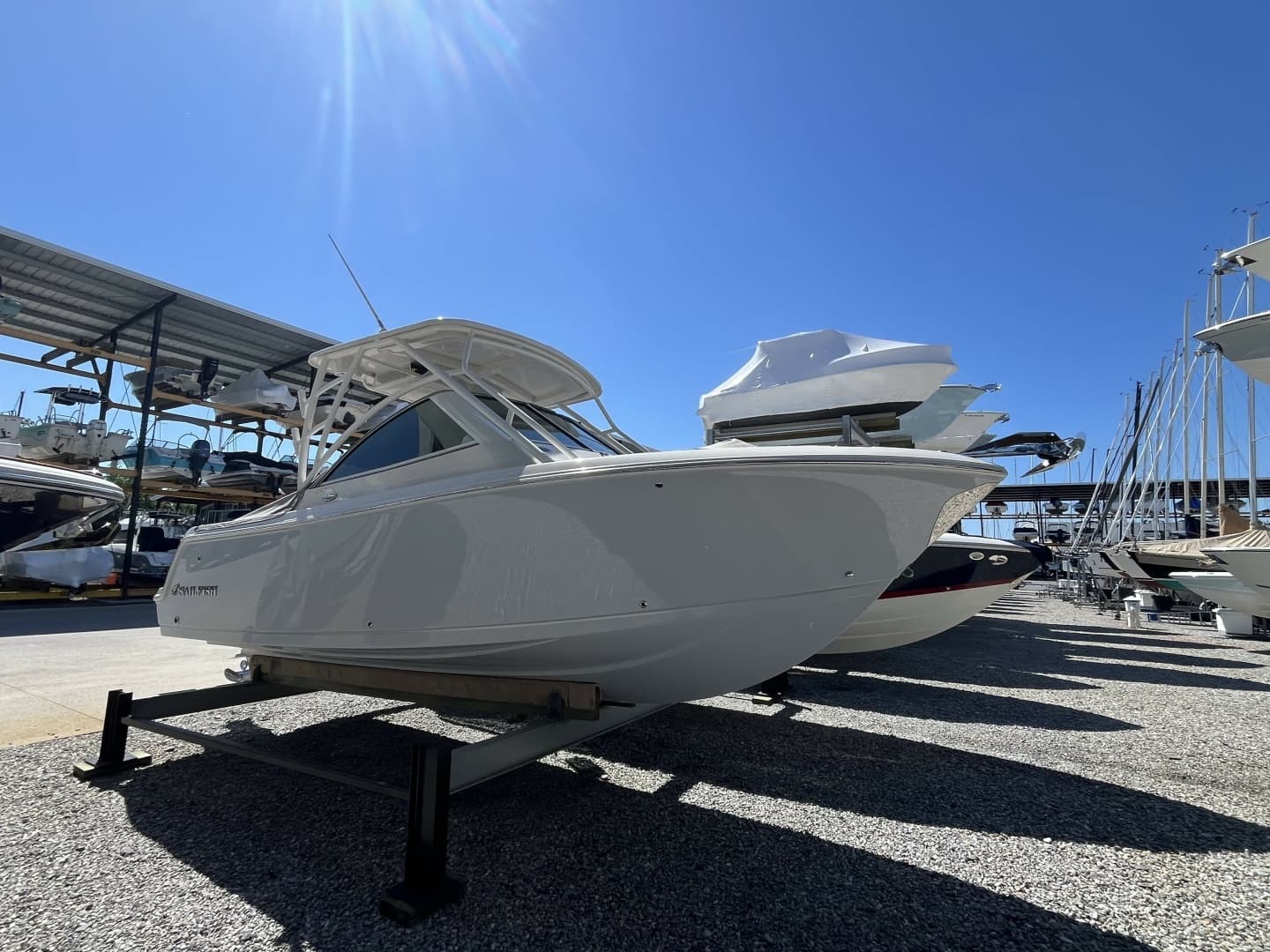 2024 Sailfish 245 DC - Image 2
