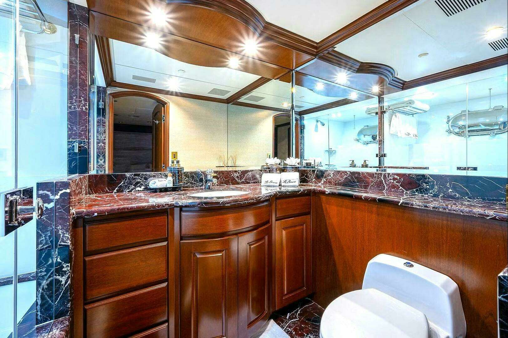 2000 Christensen Raised Pilothouse MY - Image 26