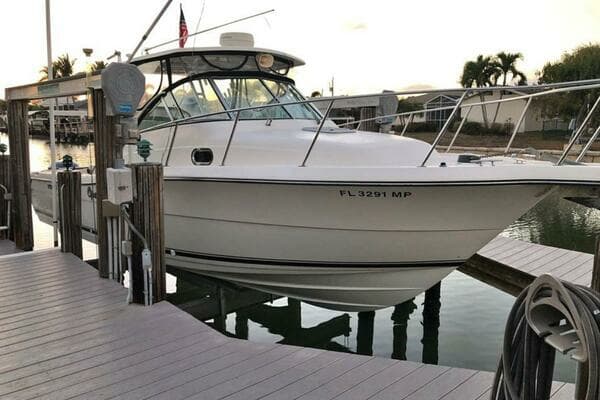 2004 Pursuit 3070 Offshore Express - Image 1