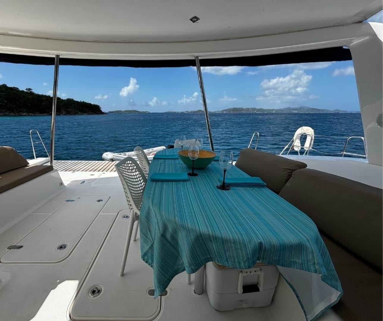 2015 Voyage Yachts 520 - Image 11