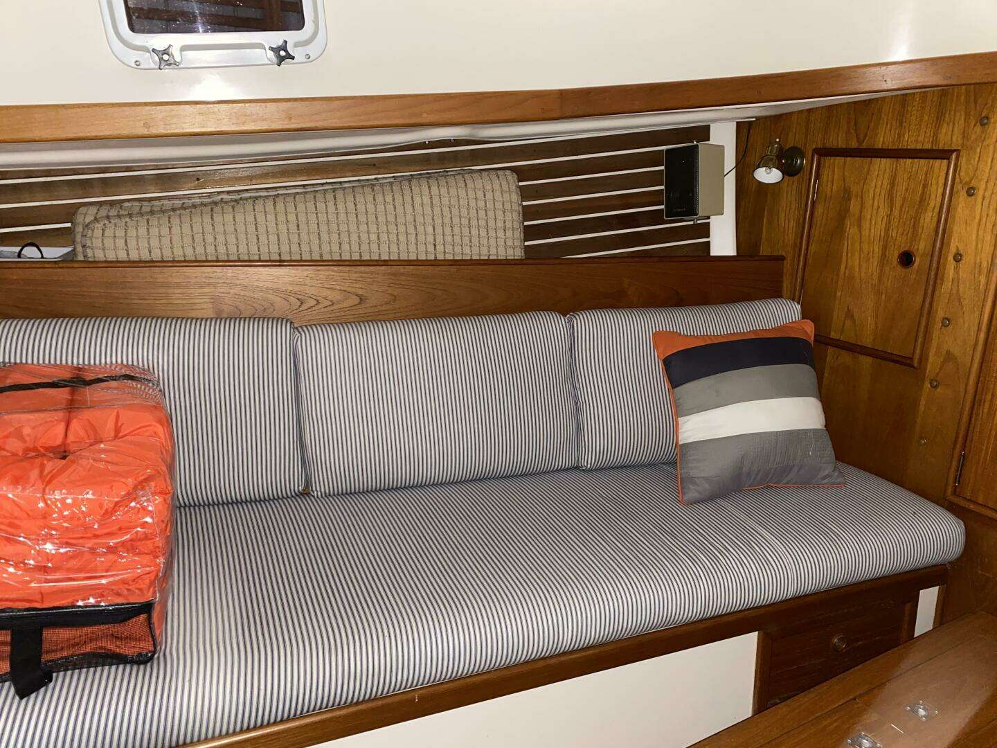 1984 Hinterhoeller Nonsuch 26 - Image 60