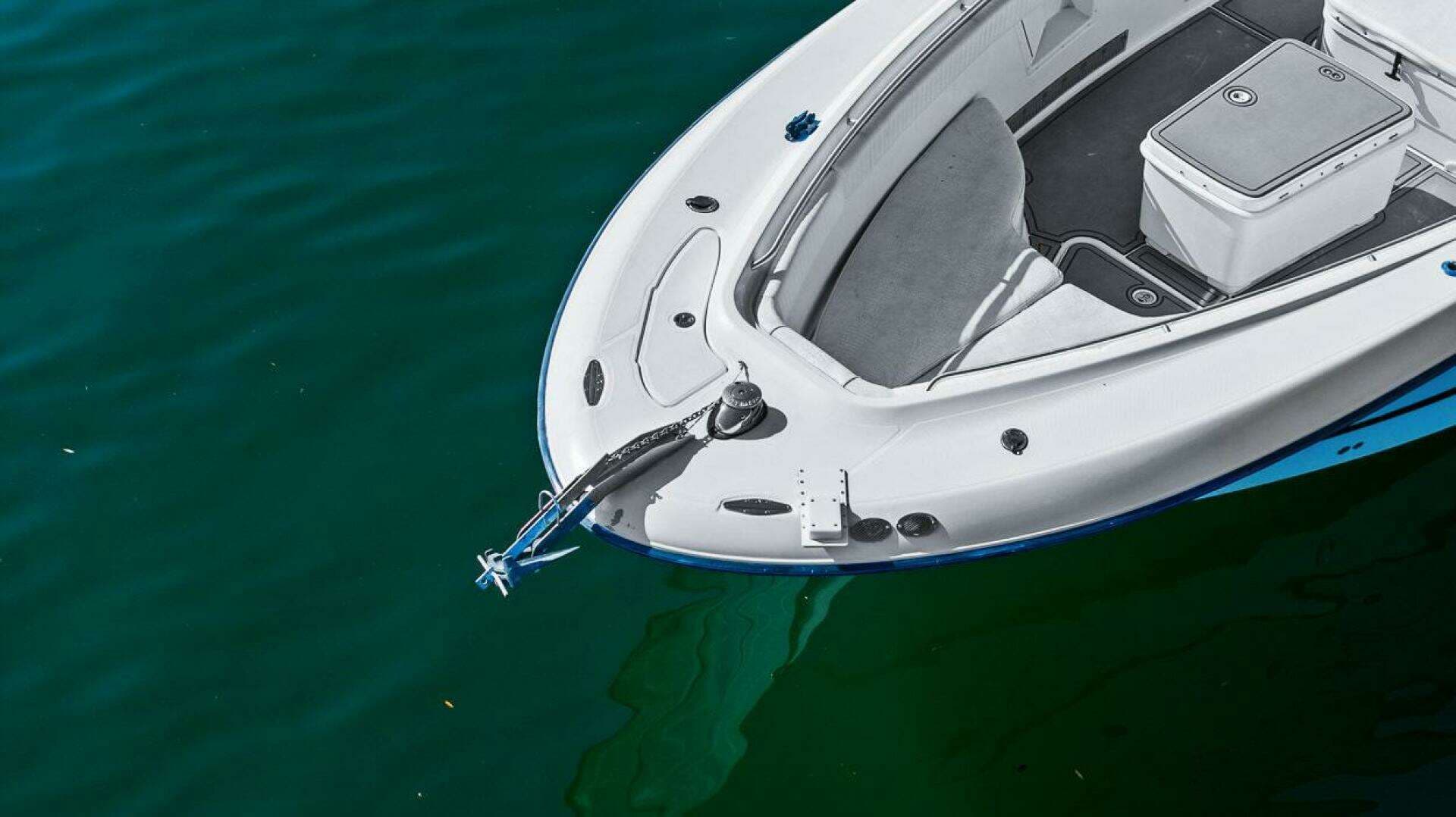 2004 Hydra-Sports Vector 3300 CC - Image 28