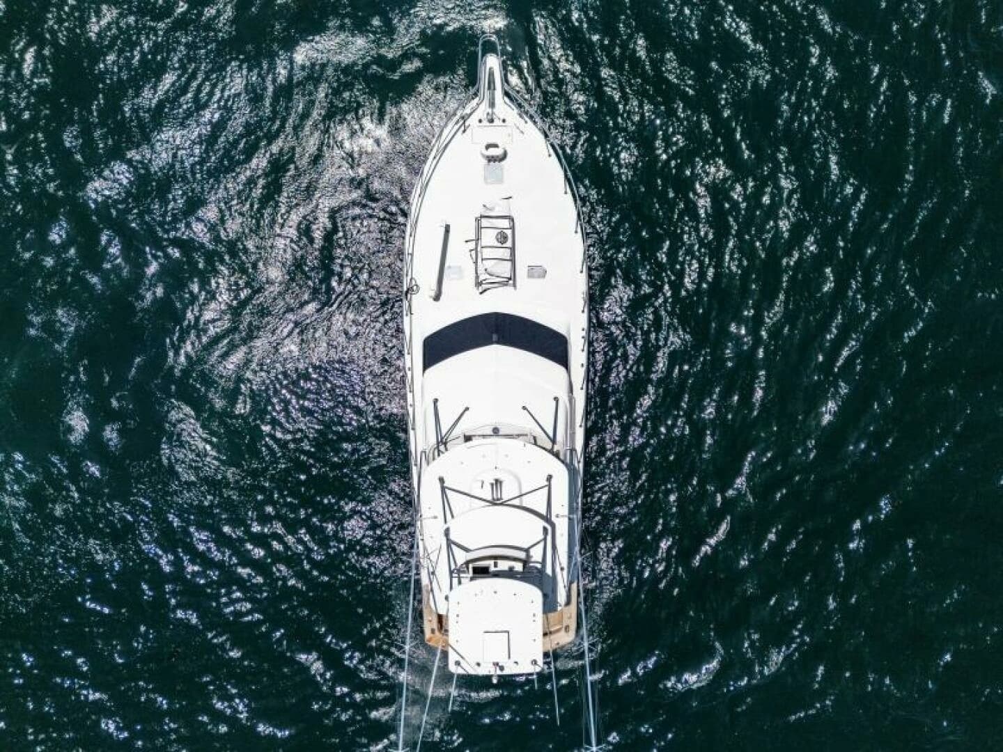 2004 Hatteras 54 Convertible - Image 51