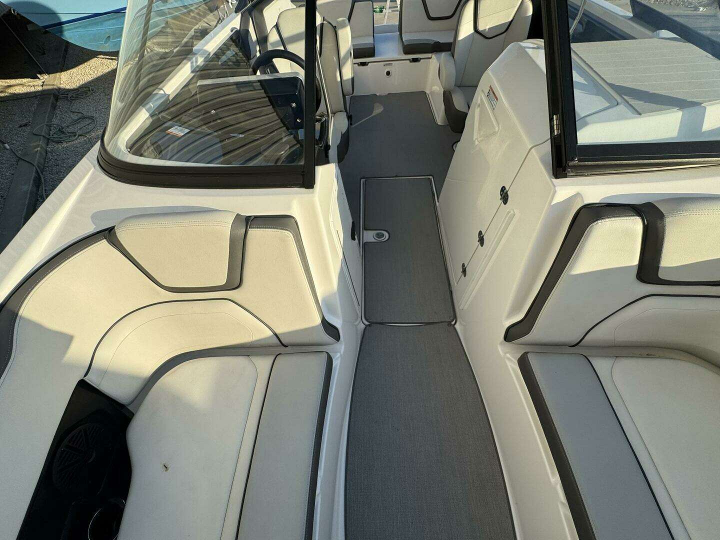 2021 Yamaha Boats AR 250 - Image 34