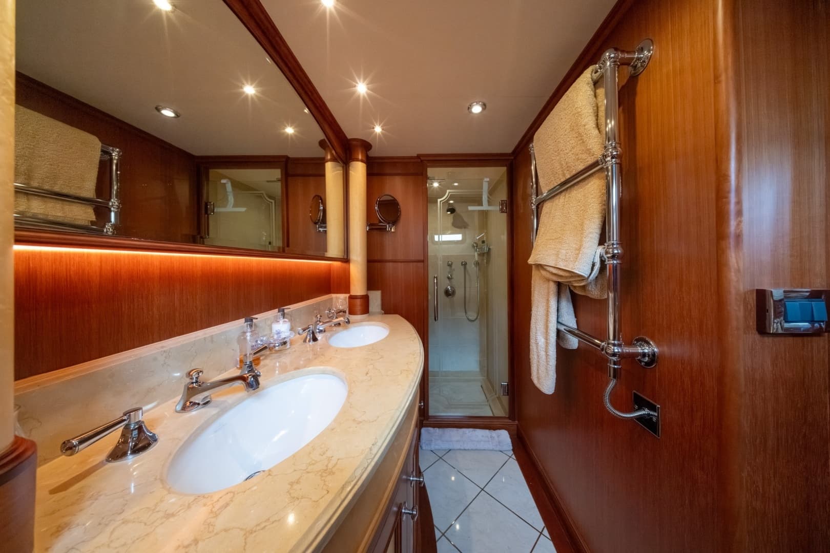 2010 Marlow Explorer 72E-CB - Image 28