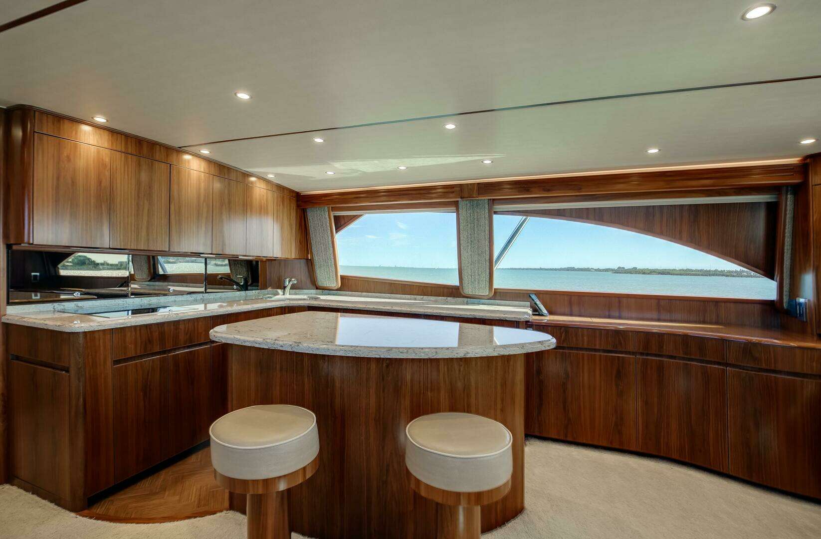 2019 Viking 62 Convertible - Image 5