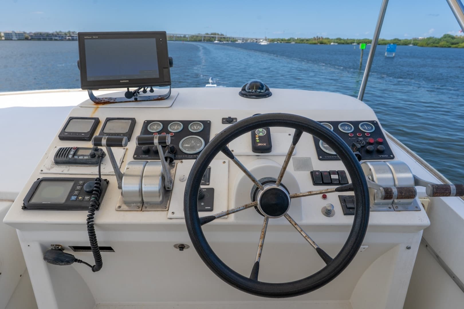 2003 Navigator 5700 - Image 15