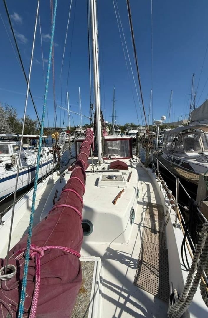 1979 CSY 44 - Image 21