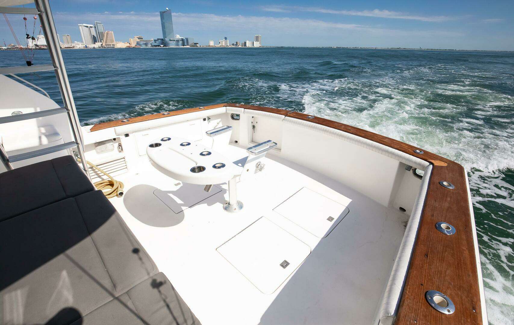 1999 Ocean Yachts 48 Super Sport - Image 12