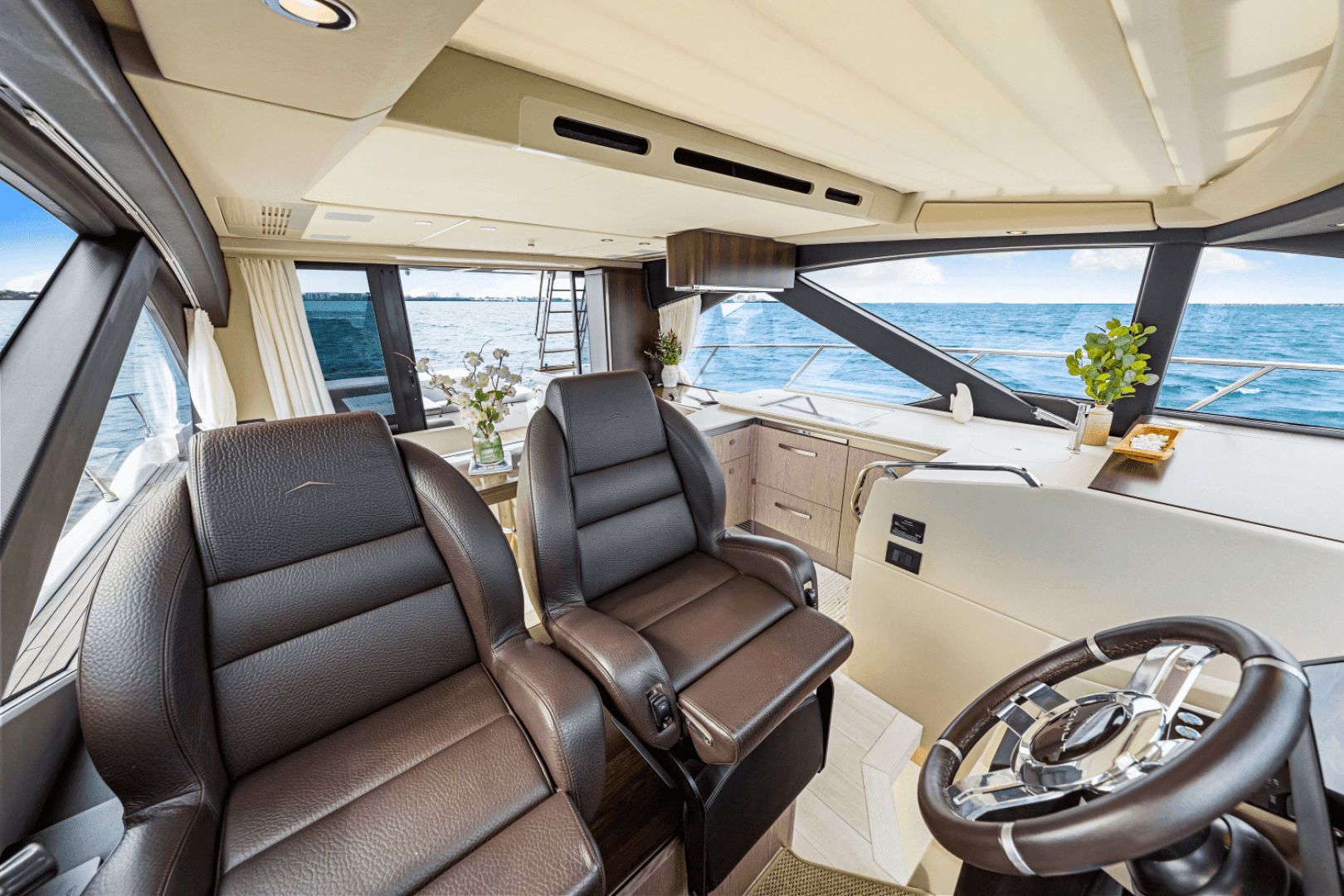 2025 Azimut S6 - Image 79