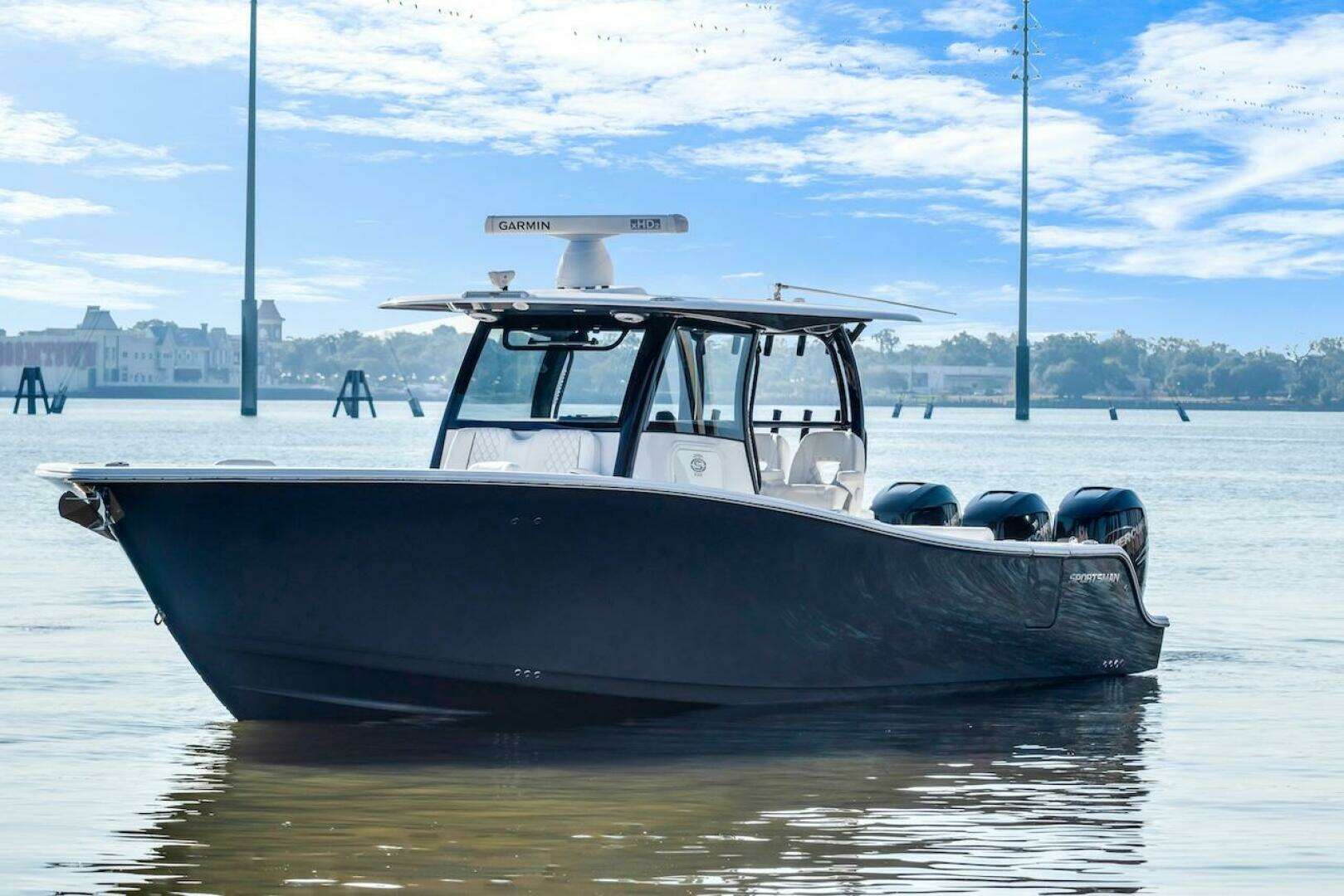 2022 Sportsman Open 352 Center Console - Image 10