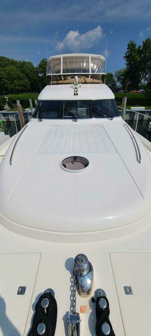 2006 Viking Sport Cruisers 61 Flybridge - Image 11