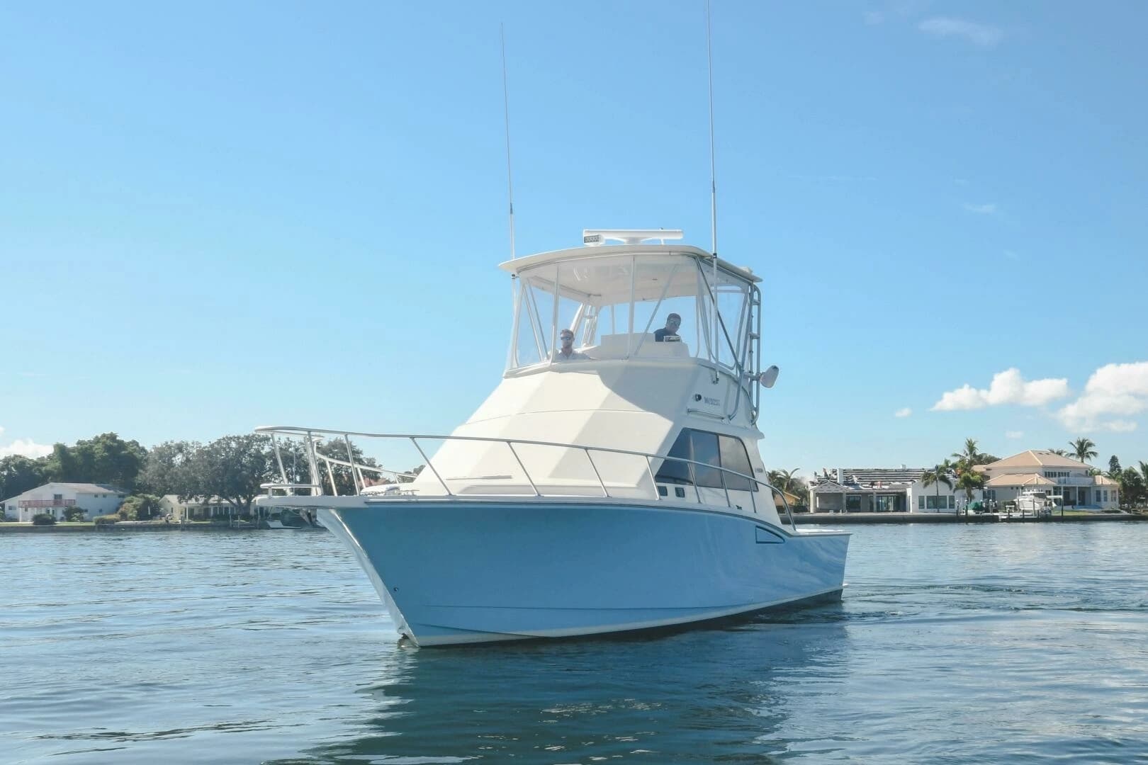 2001 Cabo 35 Flybridge - Image 35