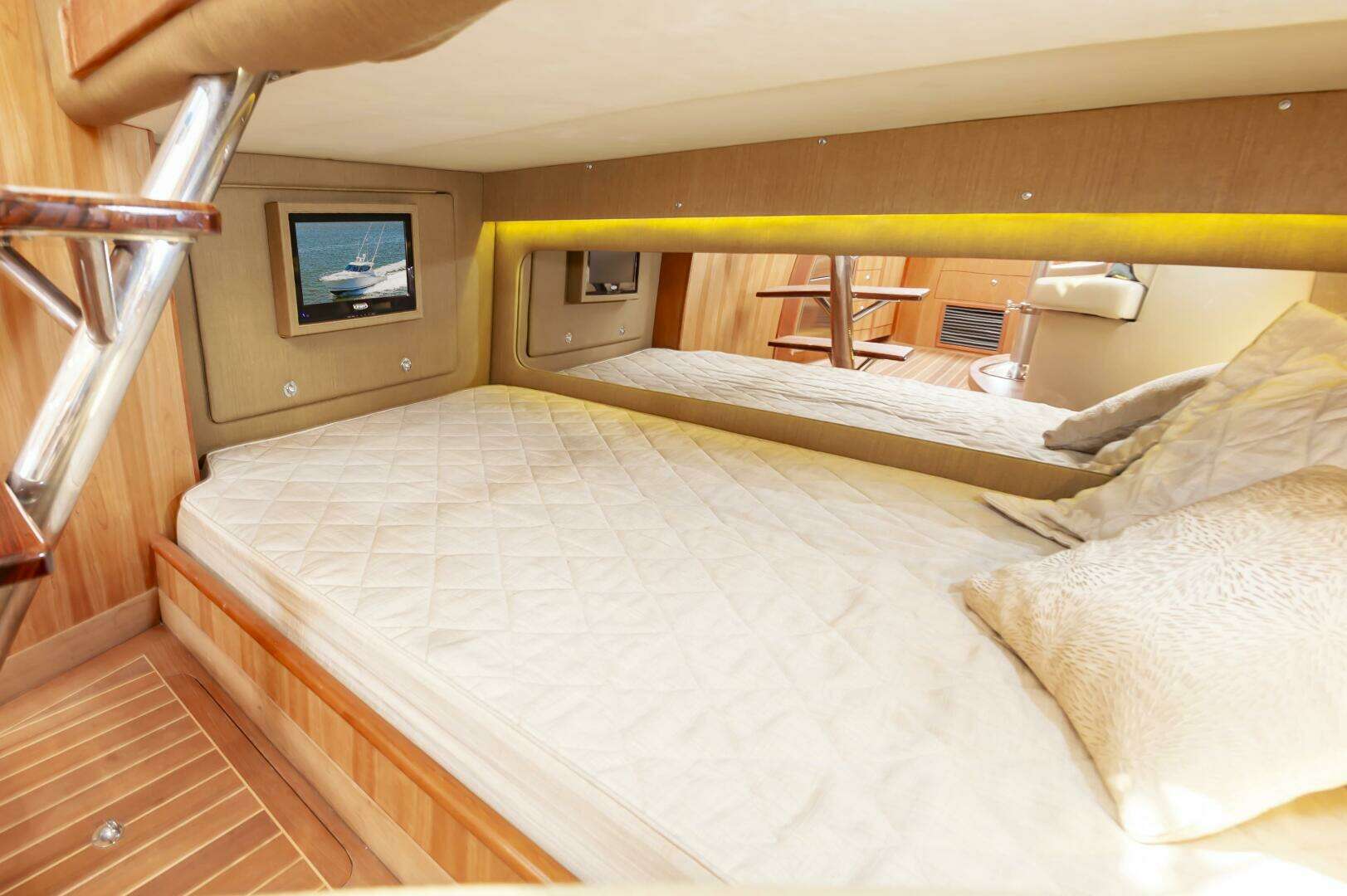 2014 Jupiter 41 Sport Bridge - Image 42