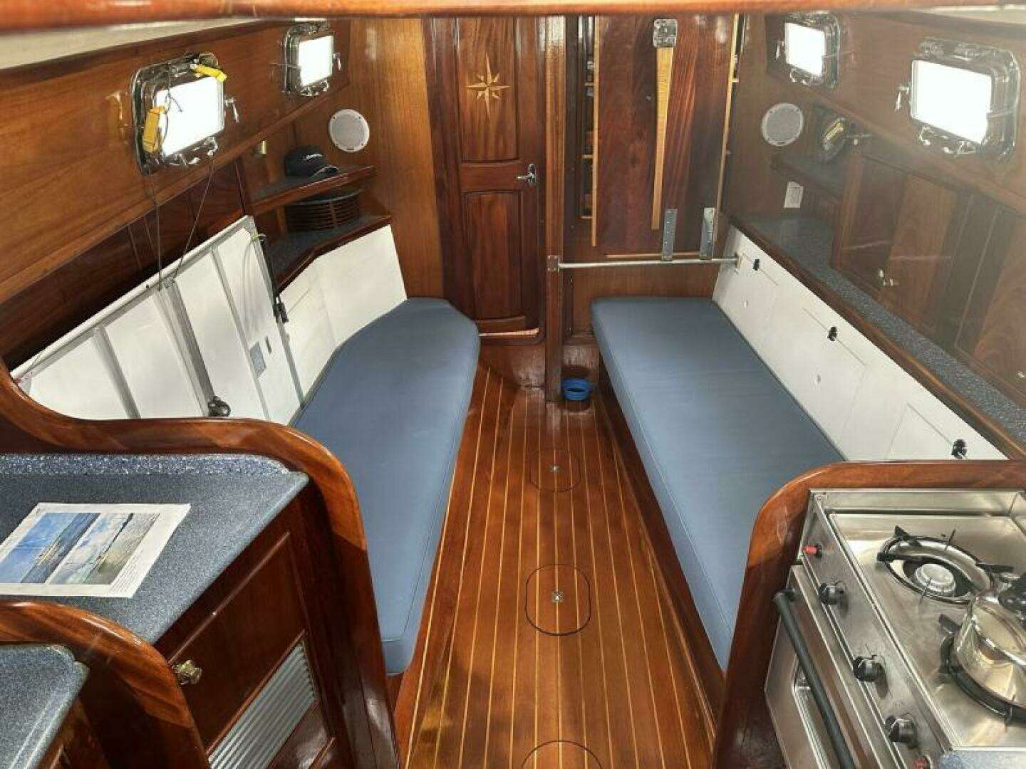 1978 Southern Cross 31 - Image 6