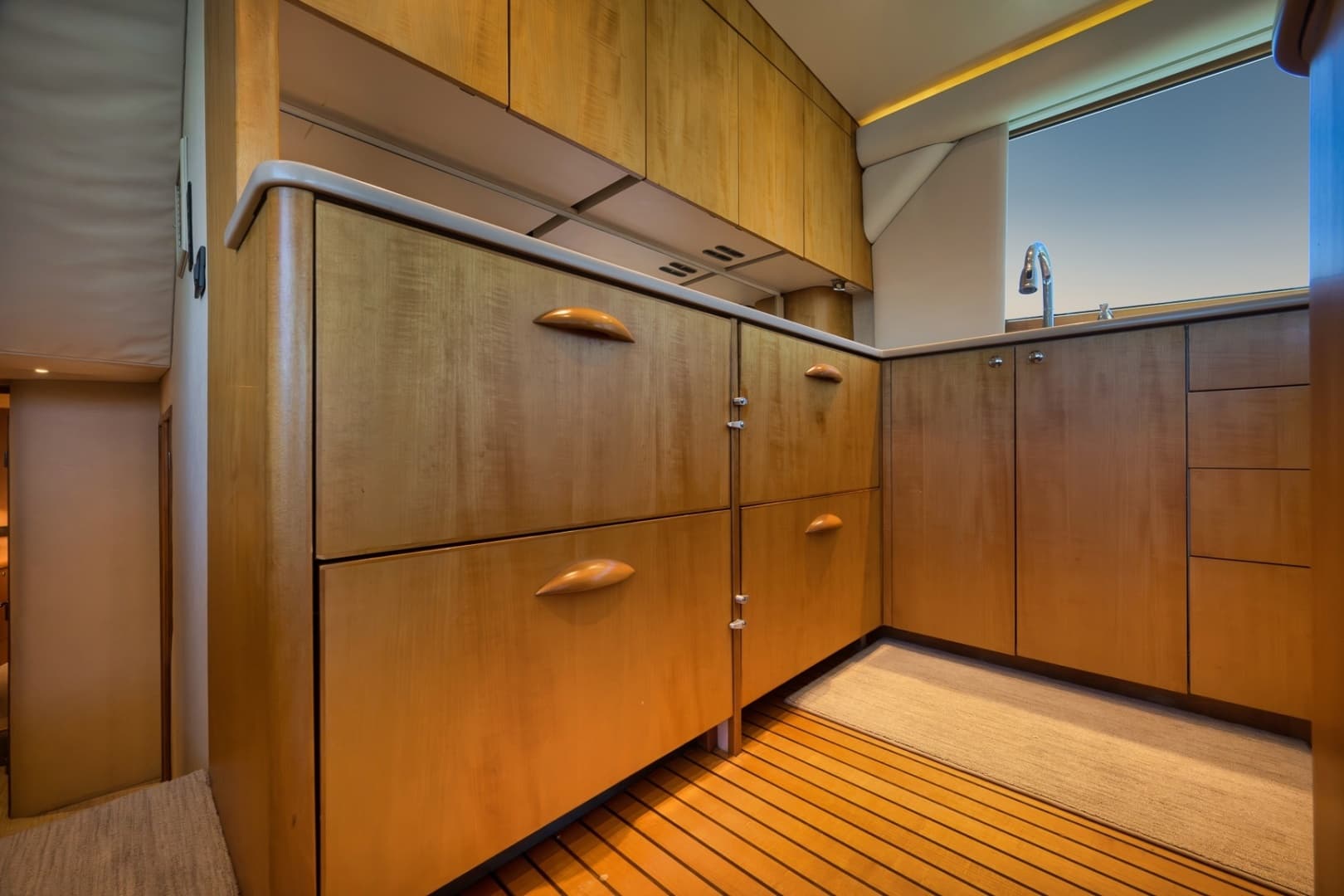 2003 Weaver Custom Sportfish - Image 23