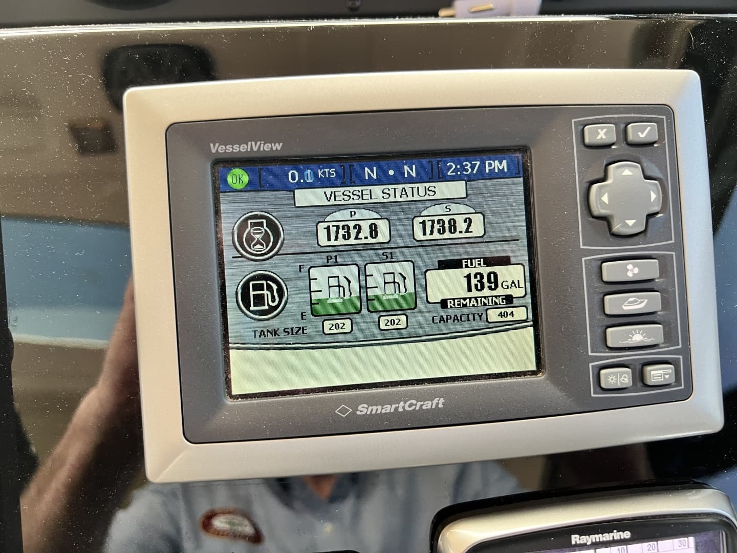 2013 Sea Ray 510 Sundancer - Image 39